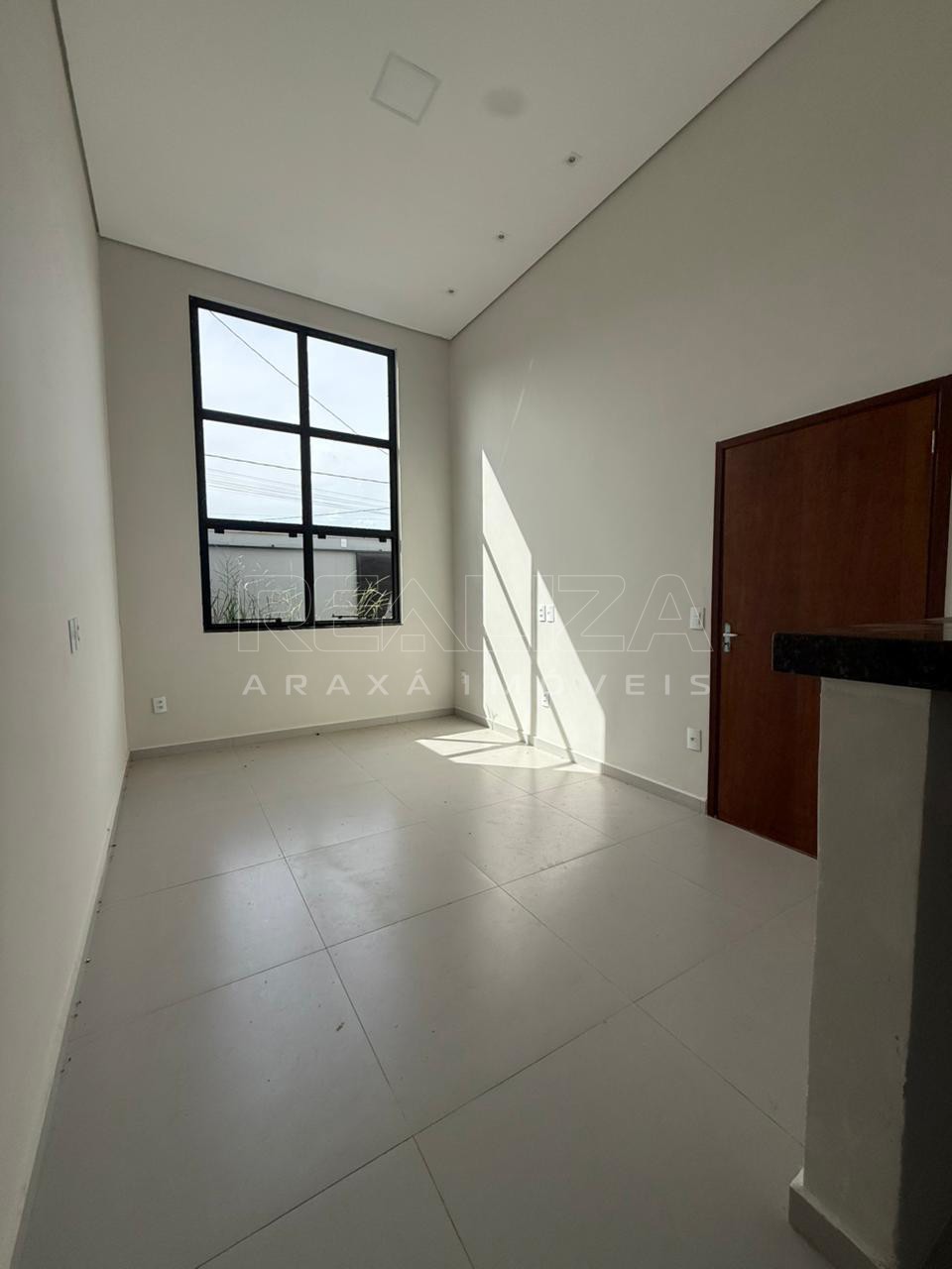 Foto do imóvel 2